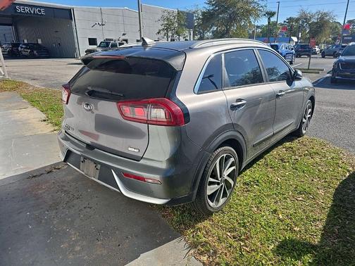 2017 Kia Niro Touring