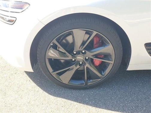 2022 Genesis G70 3.3T