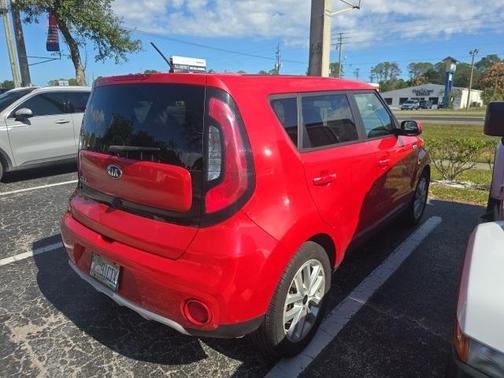 2017 Kia Soul +