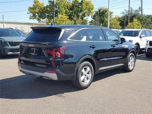 2026 Kia Sorento LX
