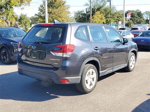 2019 Subaru Forester Base (CVT)