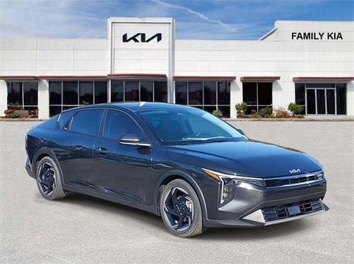 2025 Kia K4 EX