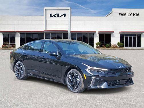 2025 Kia K5 GT-Line