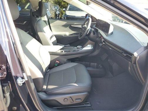 2024 Kia EV6 Wind