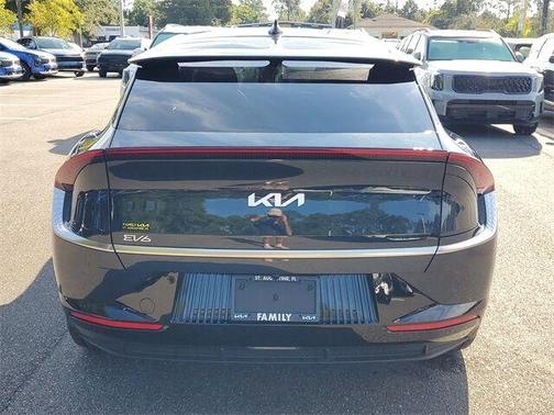 2024 Kia EV6 Wind