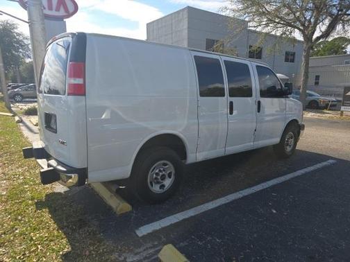 2020 GMC Savana 2500 Work Van