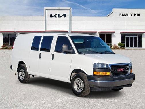 2020 GMC Savana 2500 Work Van