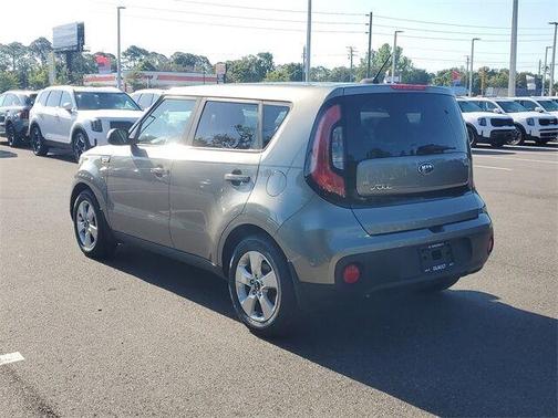 2017 Kia Soul Base