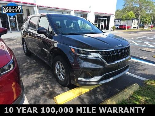 2023 Kia Carnival LX