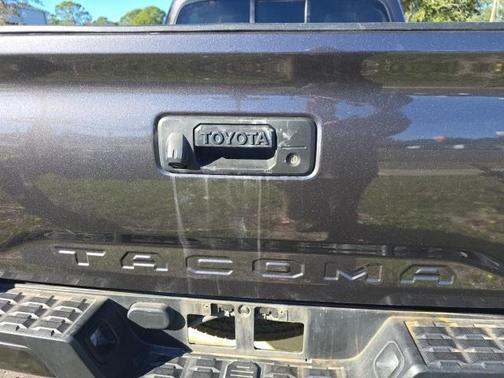 2023 Toyota Tacoma SR5