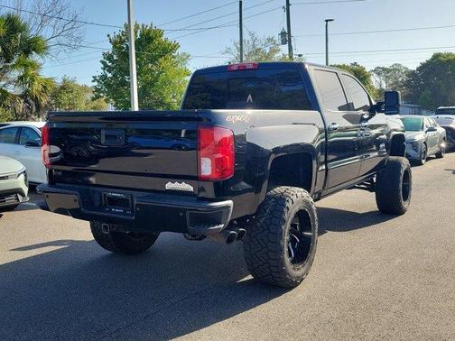 2017 Chevrolet Silverado 1500 High Country