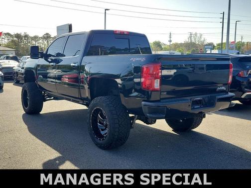 2017 Chevrolet Silverado 1500 High Country
