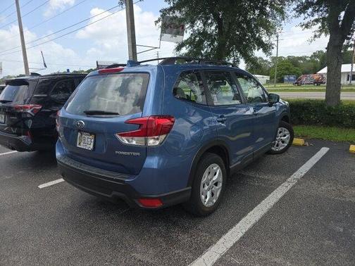2021 Subaru Forester Base (CVT)