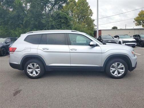 2019 Volkswagen Atlas 3.6L SE w/Technology