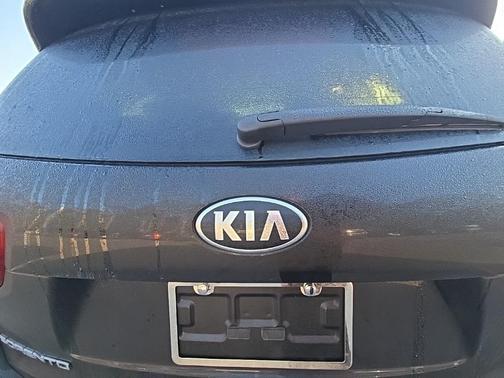 2020 Kia Sorento L