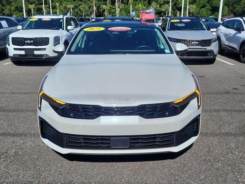 Snow White Pearl 2025 Kia K5 EX