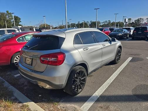 2018 Mercedes-Benz GLA 250 Base 4MATIC