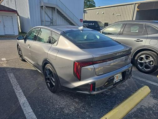 2025 Kia K4 GT-Line Turbo