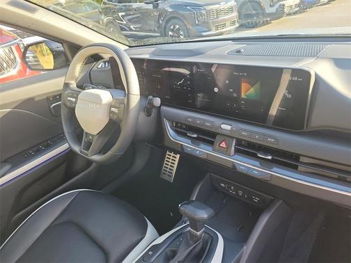 2025 Kia K4 GT-Line Turbo