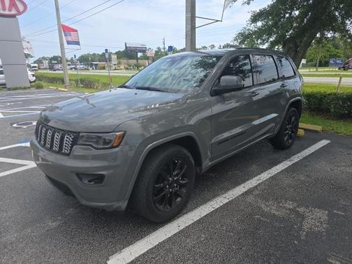 2021 Jeep Grand Cherokee Laredo X