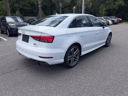 Glacier White Metallic 2017 Audi A3 2.0T Premium Plus