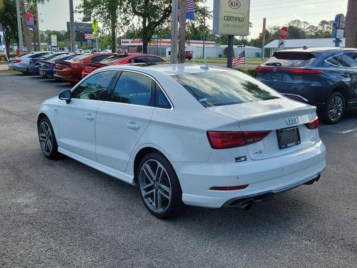 Glacier White Metallic 2017 Audi A3 2.0T Premium Plus
