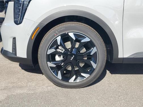 2026 Kia Sorento SX