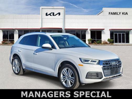 2020 Audi Q5 40 Premium Plus