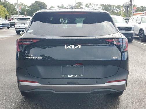 2026 Kia Sportage LX