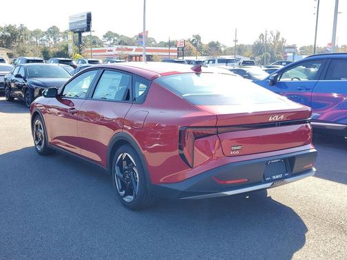 Currant Red 2025 Kia K4 EX