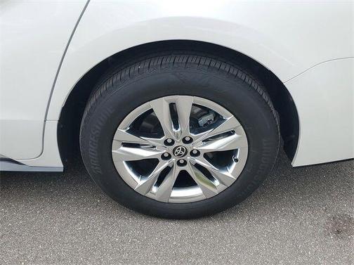2023 Toyota Sienna Limited