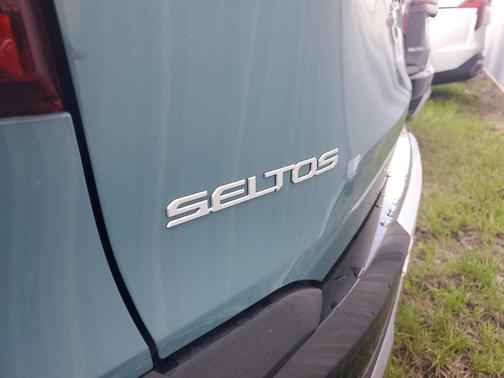 2026 Kia Seltos EX