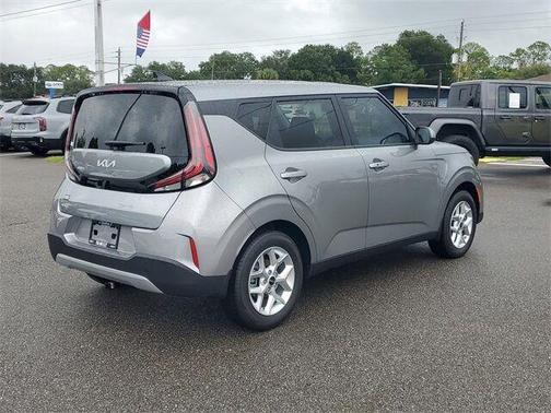 2025 Kia Soul S