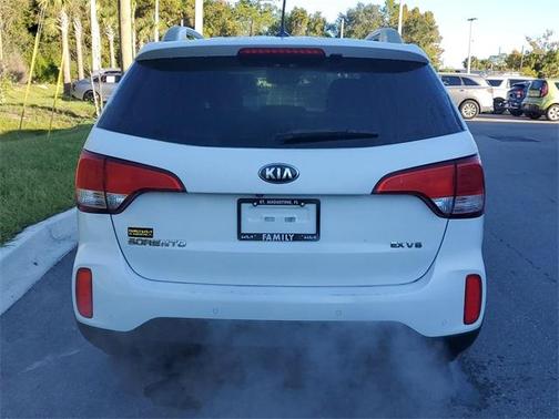 2015 Kia Sorento EX