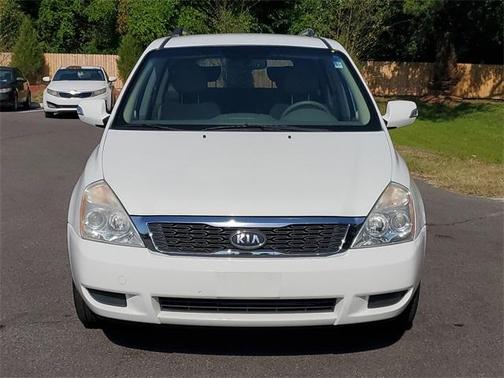 2012 Kia Sedona LX