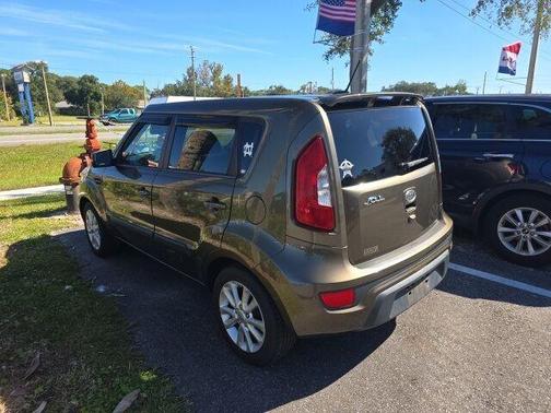 2012 Kia Soul +