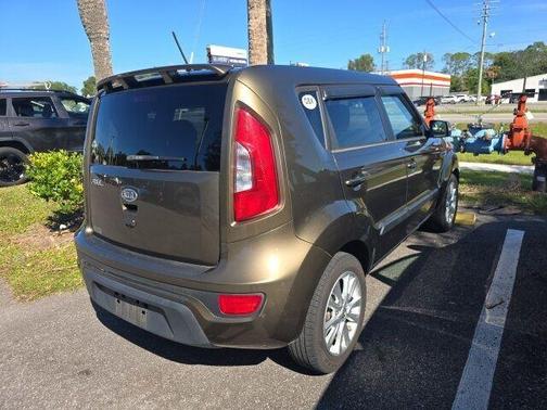 2012 Kia Soul +