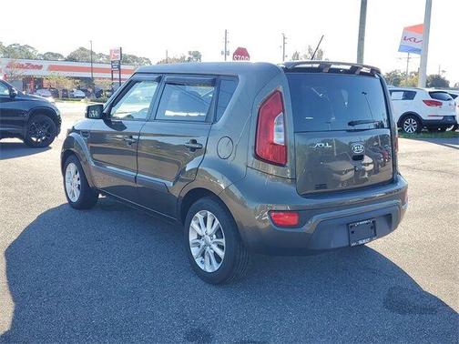 2012 Kia Soul +
