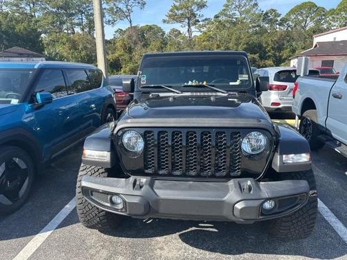 2023 Jeep Gladiator Sport