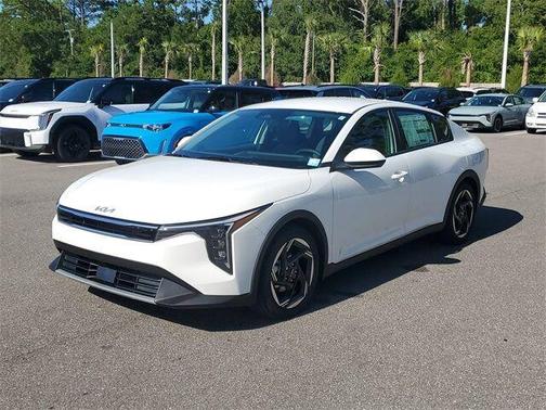 2025 Kia K4 EX