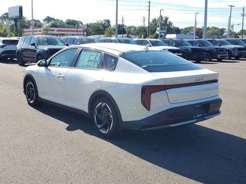 2025 Kia K4 EX