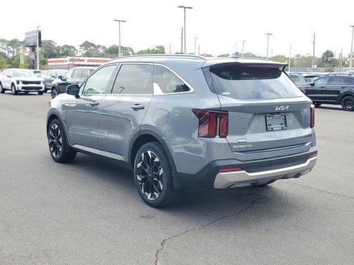 2025 Kia Sorento EX