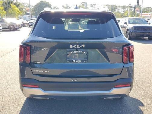 2025 Kia Sorento SX