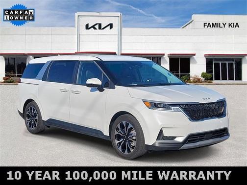 2024 Kia Carnival EX
