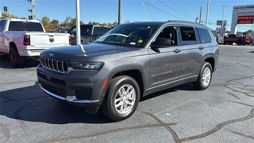 2023 Jeep Grand Cherokee L Laredo 4x4