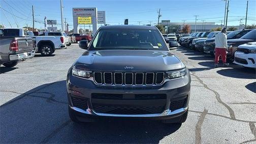 2023 Jeep Grand Cherokee L Laredo 4x4
