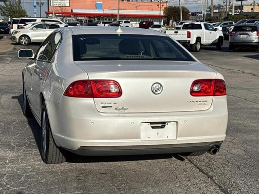White Diamond Tri-Coat 2011 Buick Lucerne