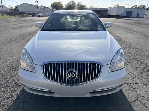 White Diamond Tri-Coat 2011 Buick Lucerne