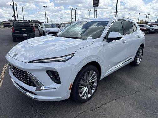 White Tri-Coat 2026 Buick Envision Avenir