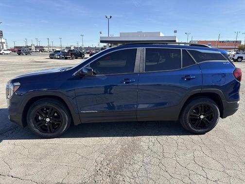 2023 GMC Terrain SLE